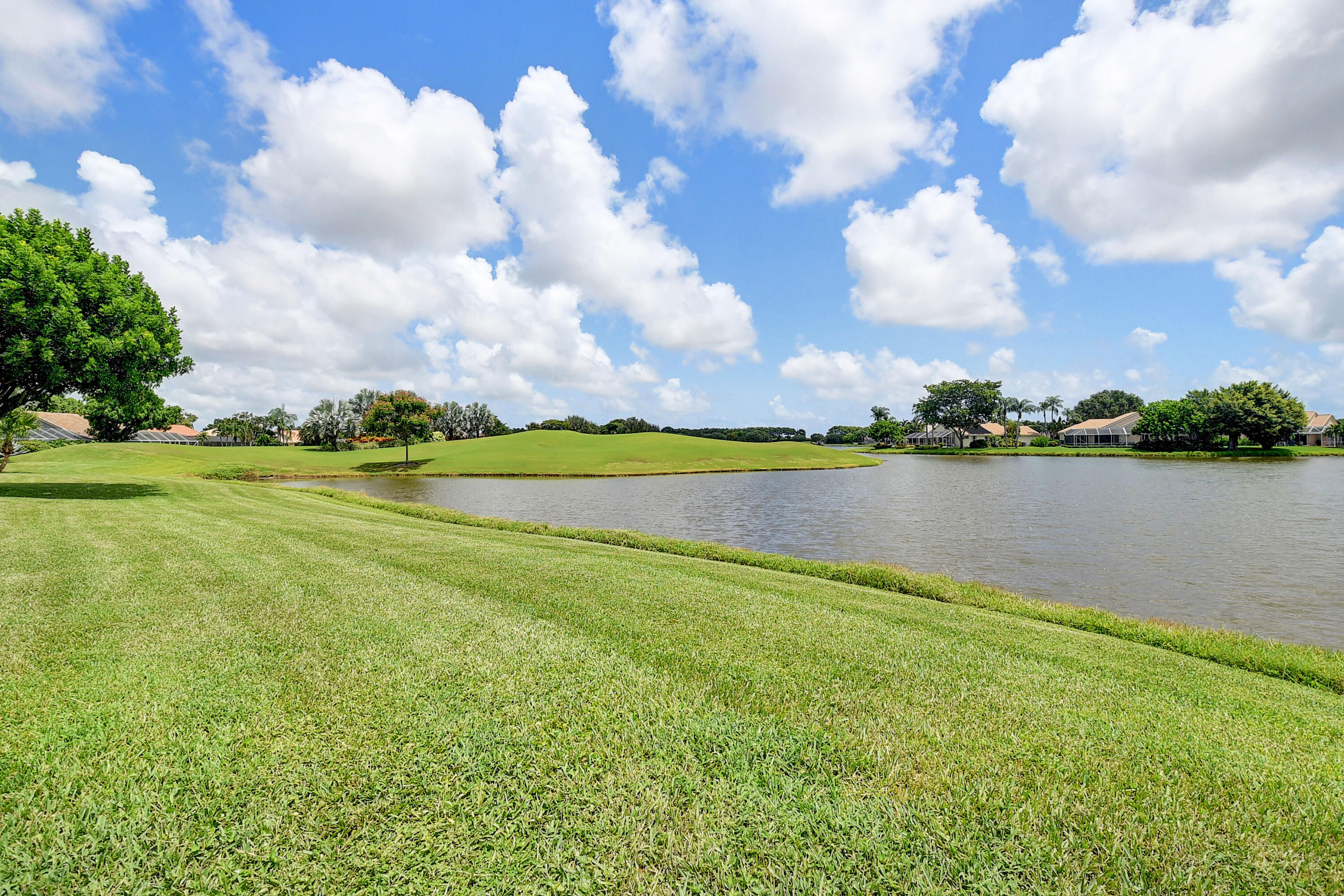 7812 Dorchester Road Boynton Beach, FL 33472 - Photo 43 of 88 LAKE VIEW