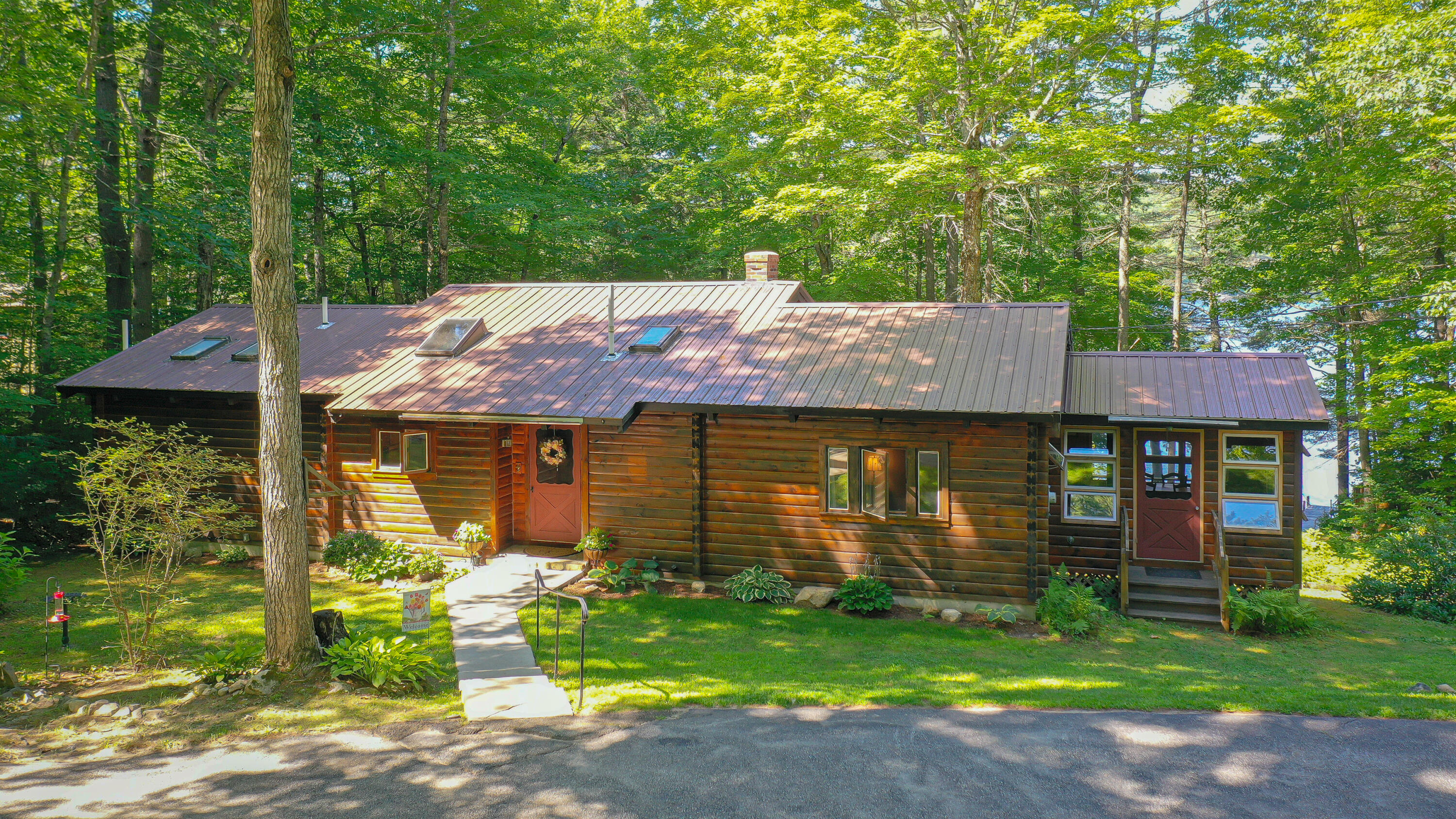 23 Crescent Shore Road Raymond, ME 04071 - Photo 6 of 62 7a