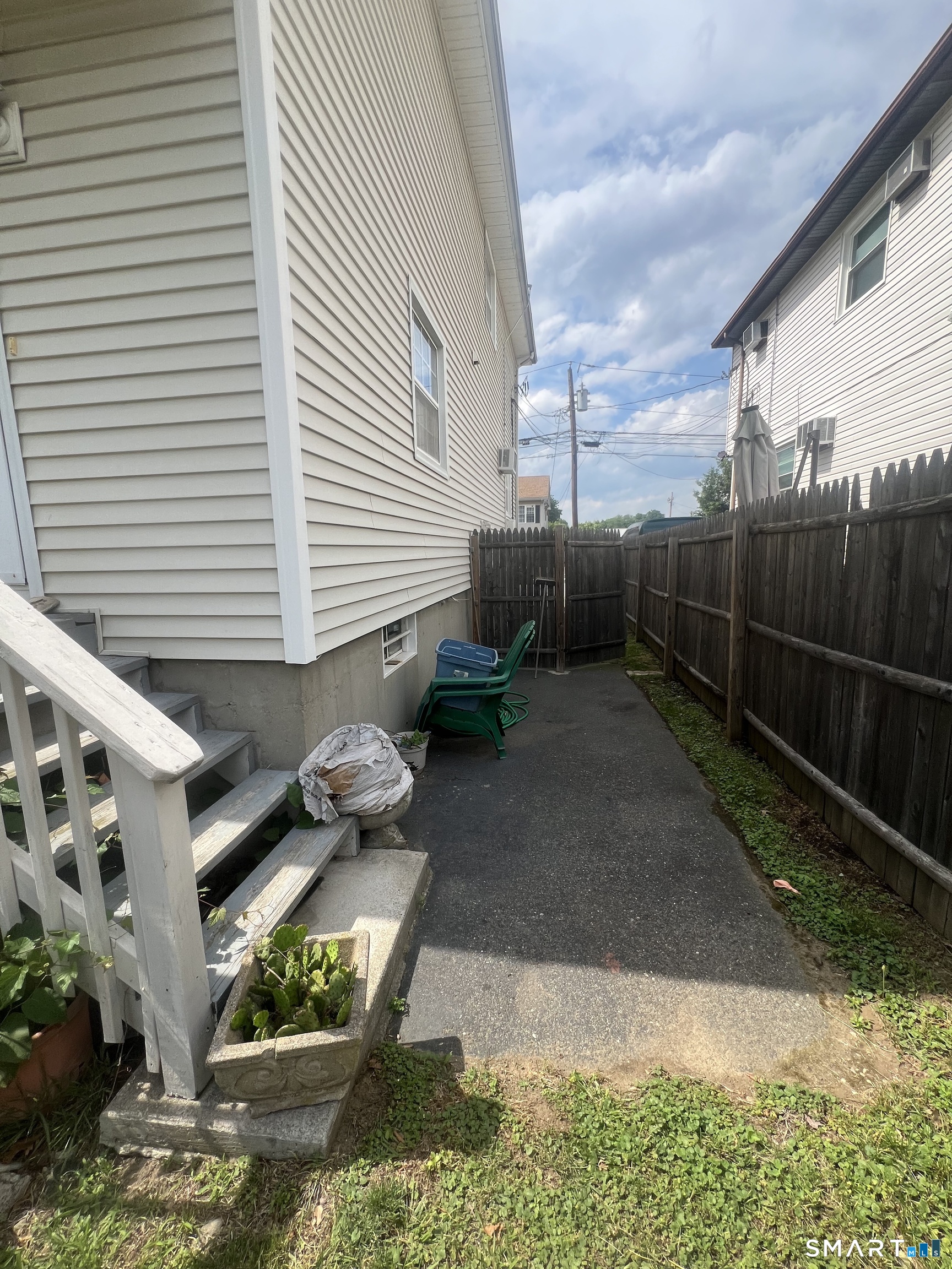 153 Shell Street Bridgeport, CT 06605 - Photo 17 of 21