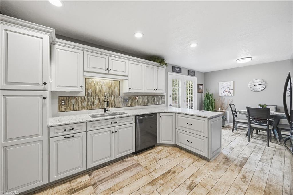 209 Charleston Ridge Drive Mocksville, NC 27028 - Photo 14 of 50