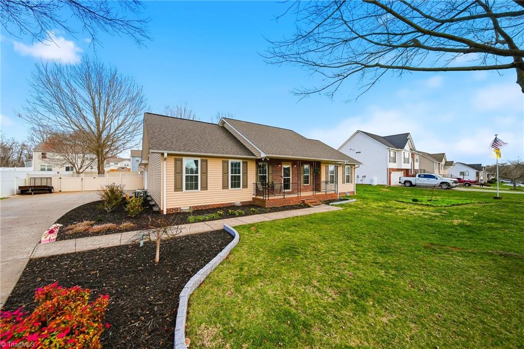 209 Charleston Ridge Drive Mocksville, NC 27028 - Photo 44 of 50