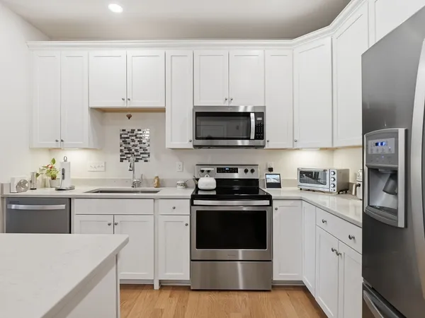 $445,000 | 220 Martins Landing, Unit 104, North Reading, MA 01864
