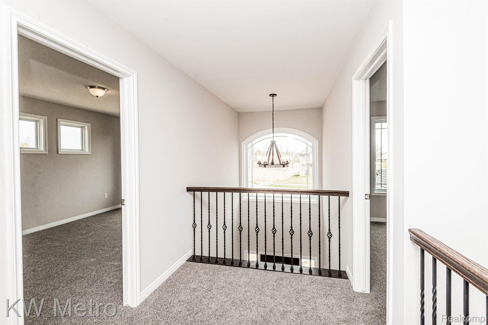 40 Maple Ridge Court Clarkston, MI 48346 - Photo 14 of 22 Rockford Second Floor Overlook Example