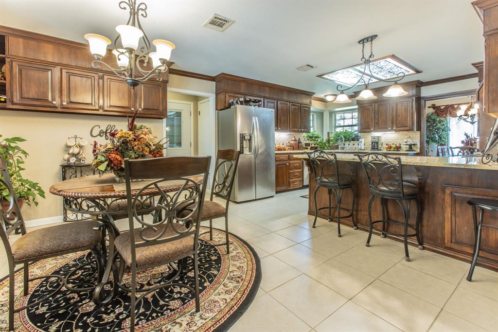 550 Creek Road Lorena, TX 76655 - Photo 7 of 34