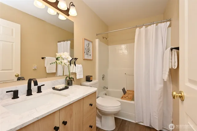 $445,550 | 2001 120th Place Southeast, Unit 7101, Everett, WA 98208