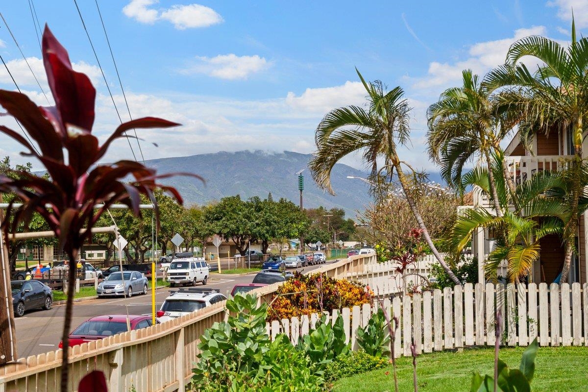 140 Uwapo Road, Unit 35102 Kihei, HI 96753 - Photo 18 of 30 a picture of houses with outdoor space