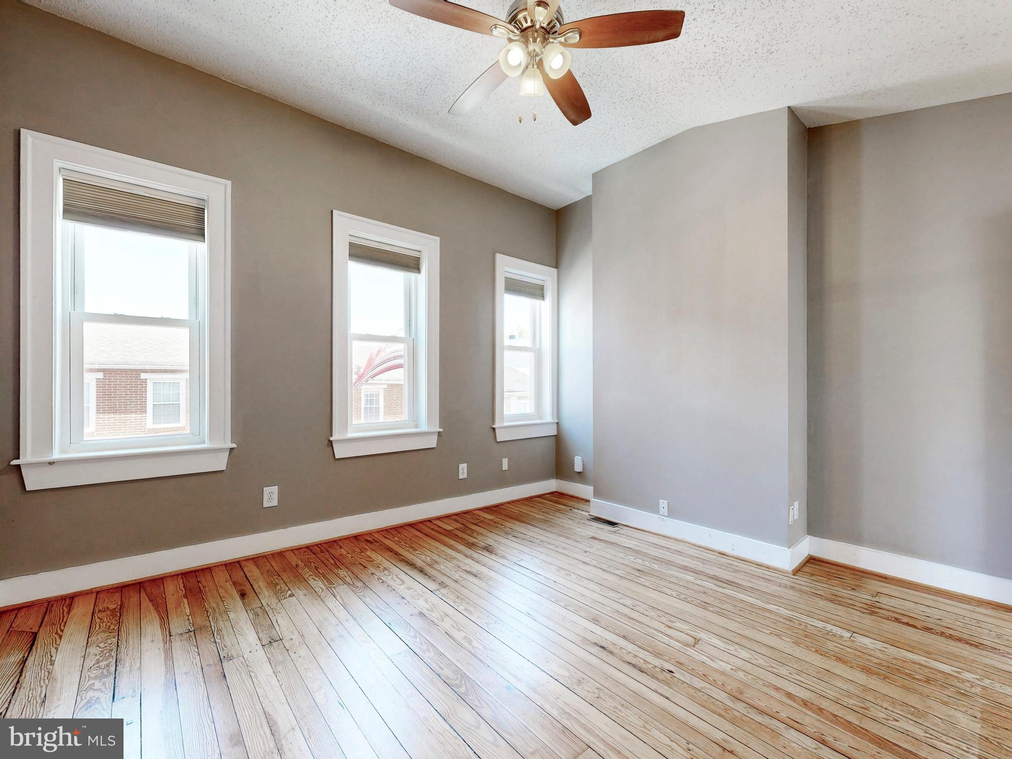 220 South Castle Street Baltimore, MD 21231 - Photo 20 of 35