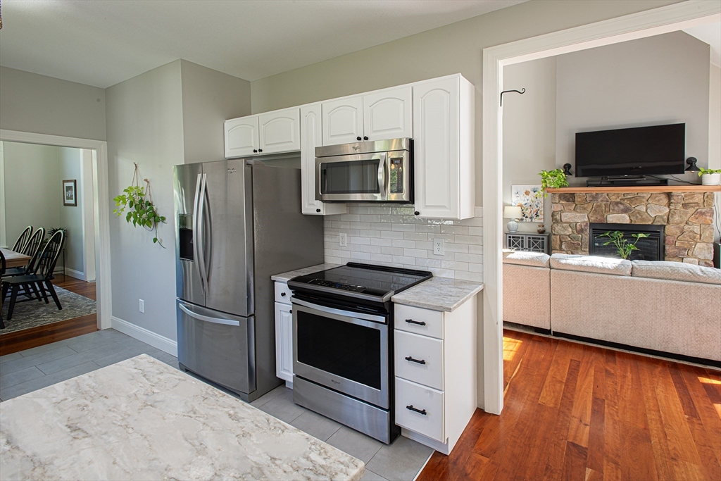 133 Cardinal Way Northampton, MA 01062 - Photo 13 of 39 Gallery Image 13