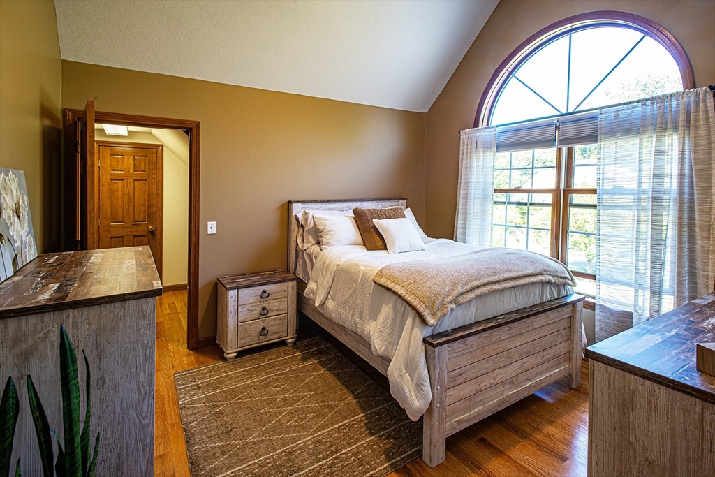 133 Cardinal Way Northampton, MA 01062 - Photo 29 of 39 Gallery Image 29