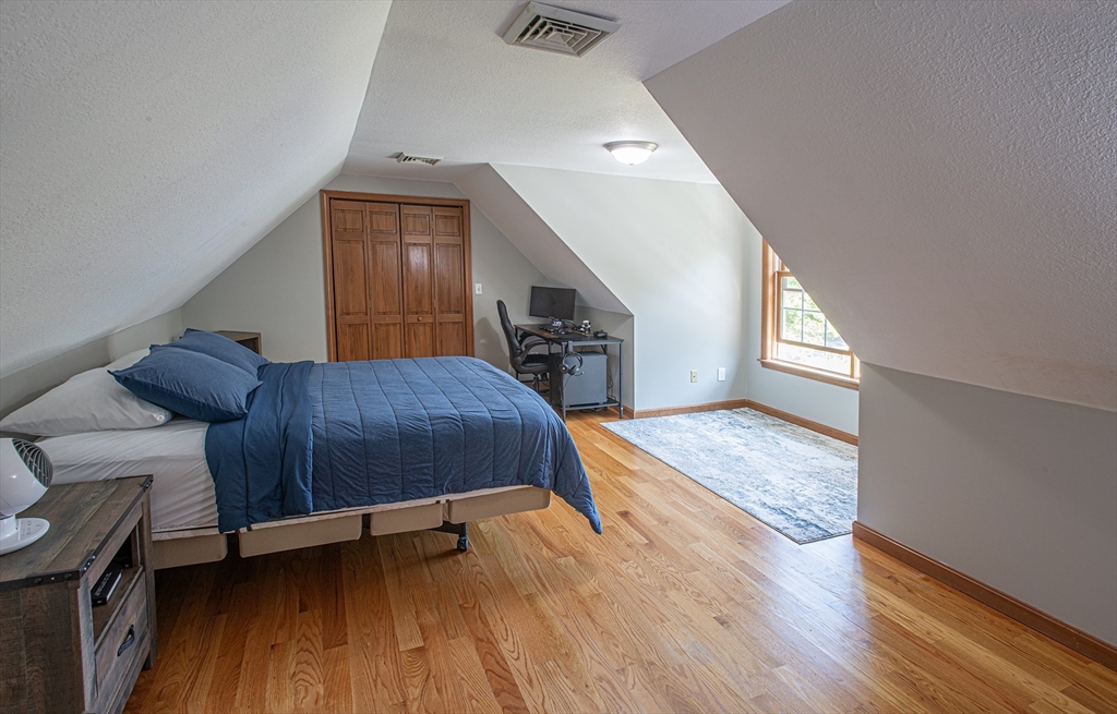 133 Cardinal Way Northampton, MA 01062 - Photo 31 of 39 Gallery Image 31