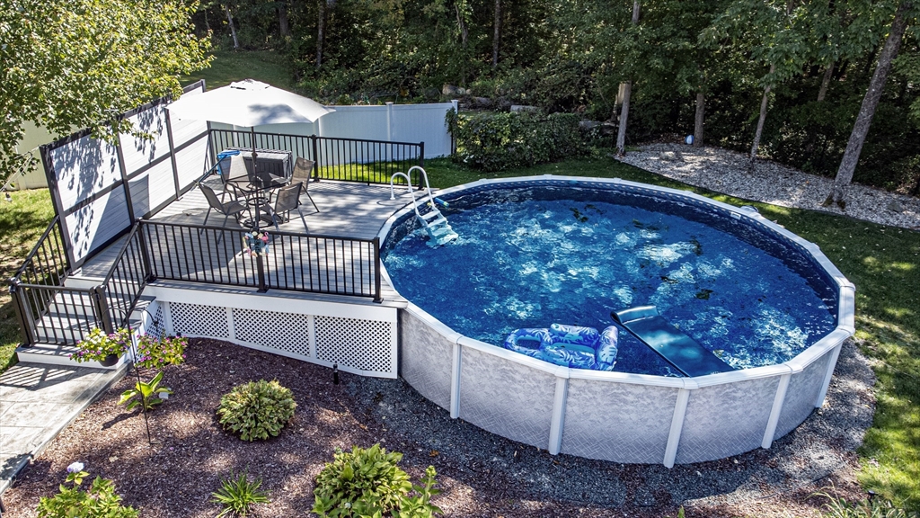 133 Cardinal Way Northampton, MA 01062 - Photo 6 of 39 Gallery Image 6
