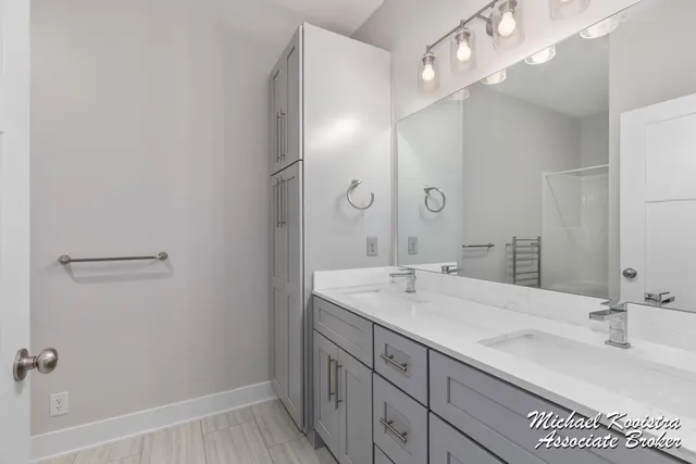 $479,900 | 122 Blue Violet Lane Northeast, Unit 99, Comstock Park, MI 49321