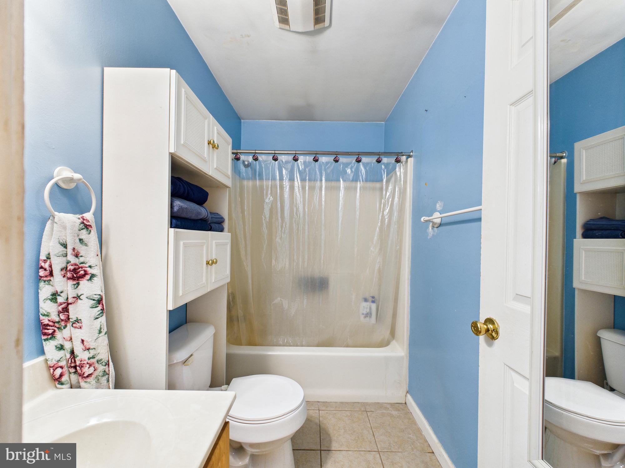 12502 Woodbridge Road Greenwood, DE 19950 - Photo 17 of 38 a bathroom with a toilet and a shower