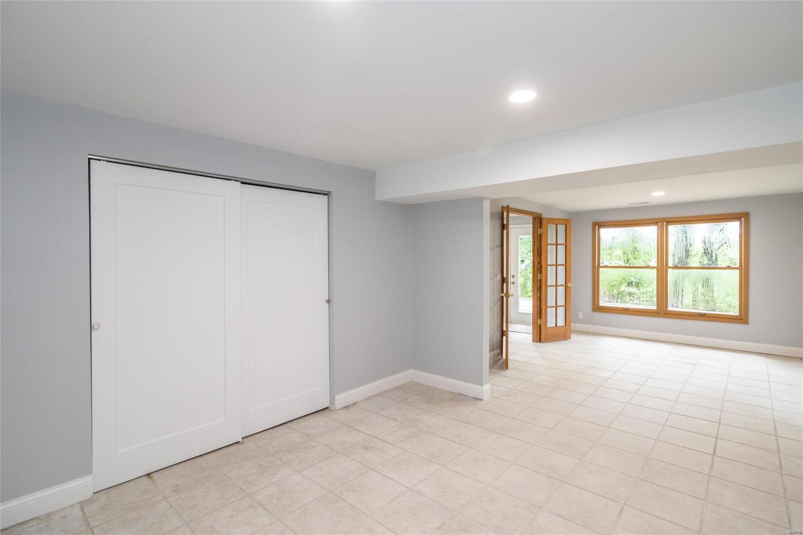 1302 Bear Canyon Road Ballwin, MO 63021 - Photo 29 of 61 Gallery Image 29