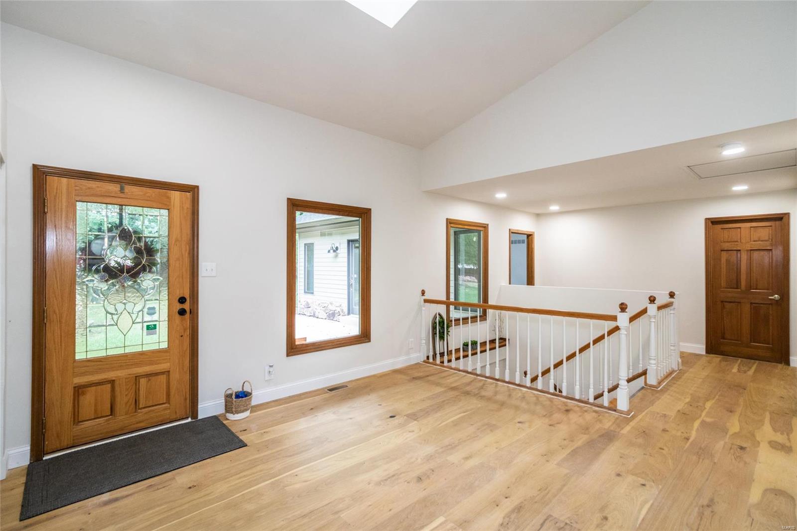 1302 Bear Canyon Road Ballwin, MO 63021 - Photo 3 of 61 Gallery Image 3