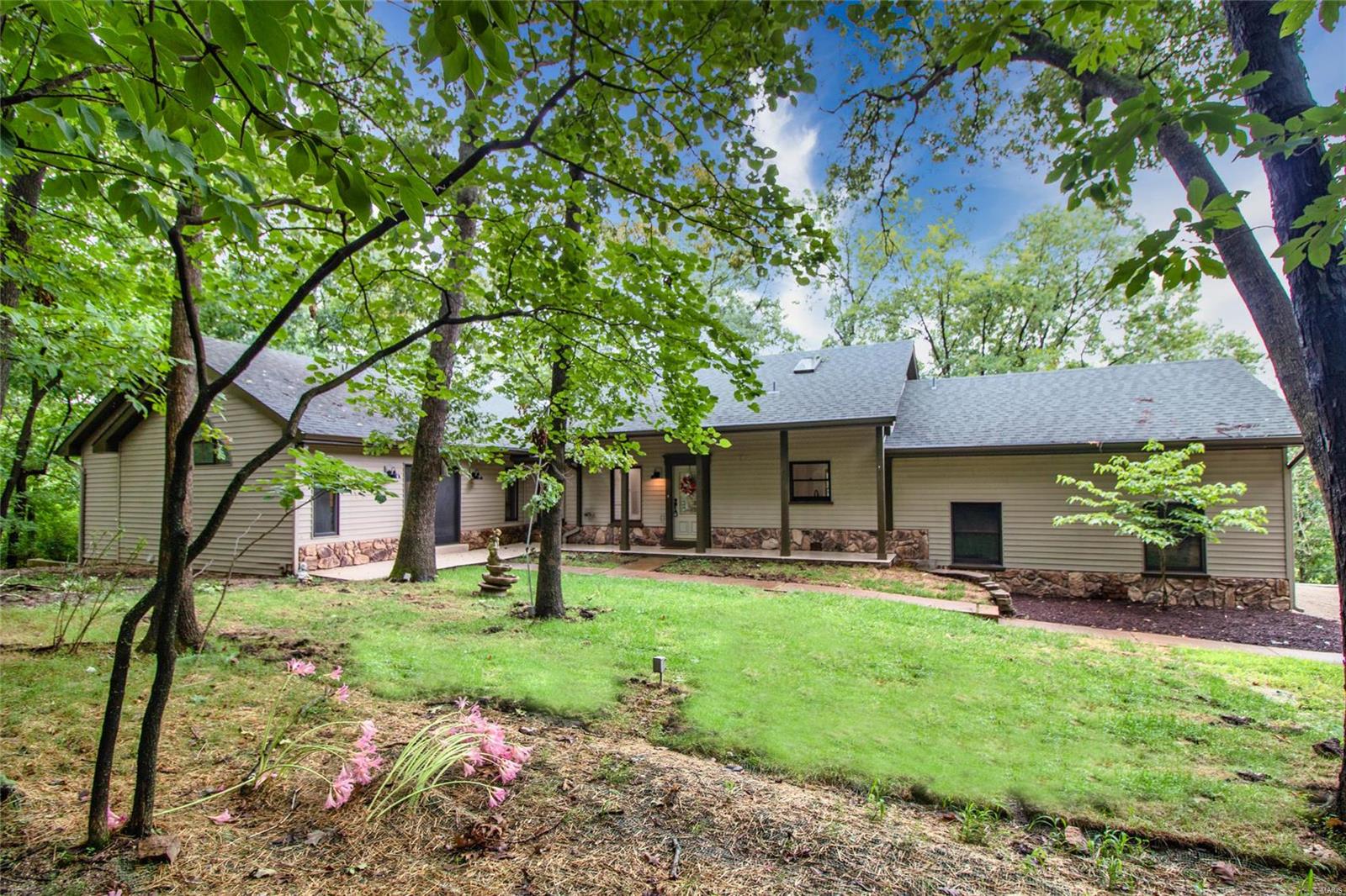 1302 Bear Canyon Road Ballwin, MO 63021 - Photo 47 of 61 Gallery Image 47