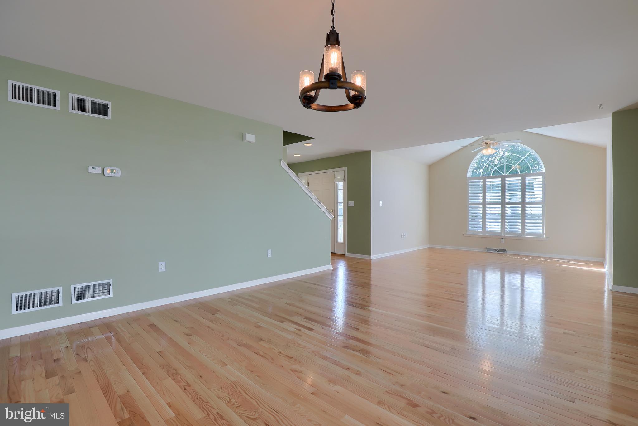 1204 Brighton Avenue Lititz, PA 17543 - Photo 12 of 37