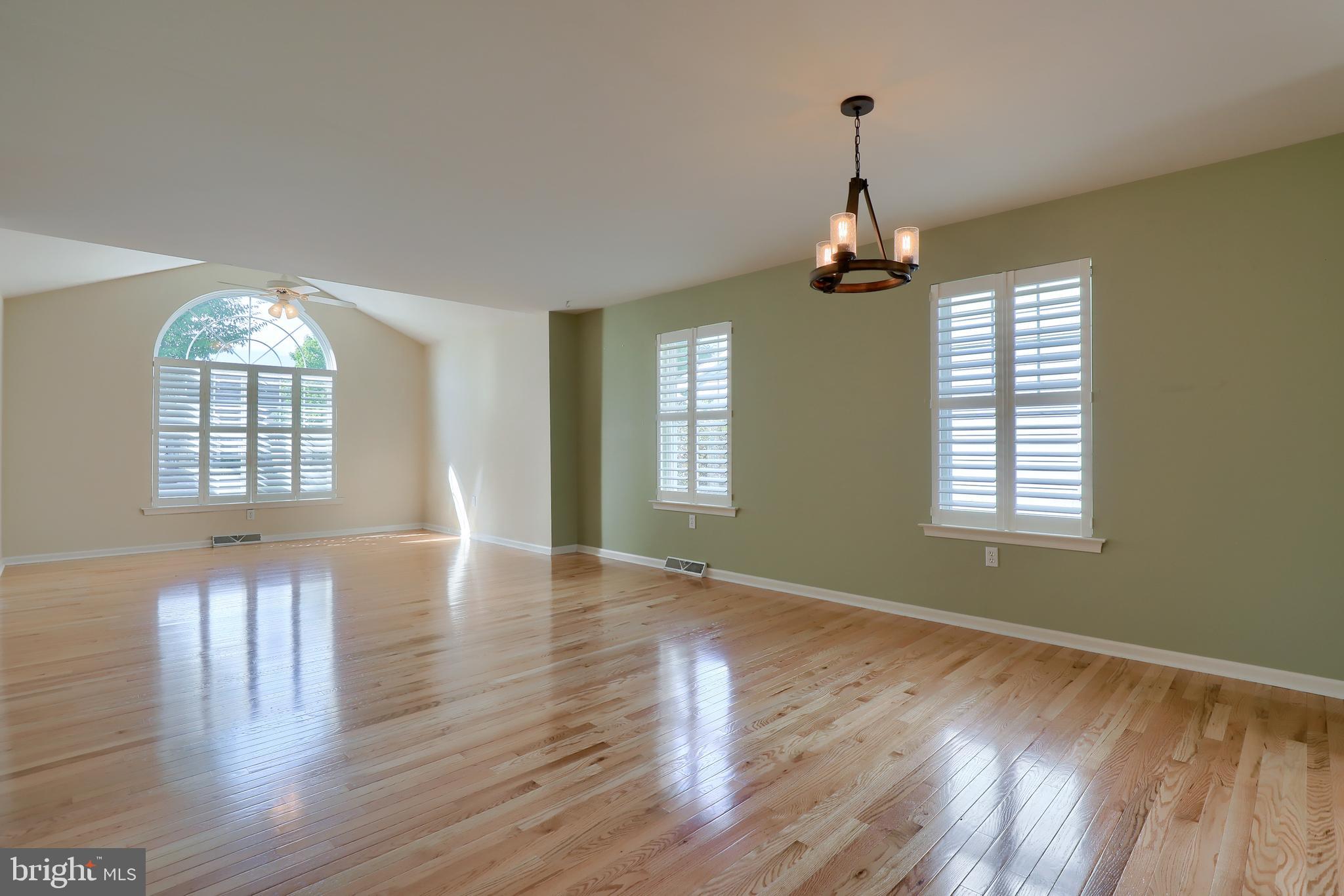 1204 Brighton Avenue Lititz, PA 17543 - Photo 13 of 37
