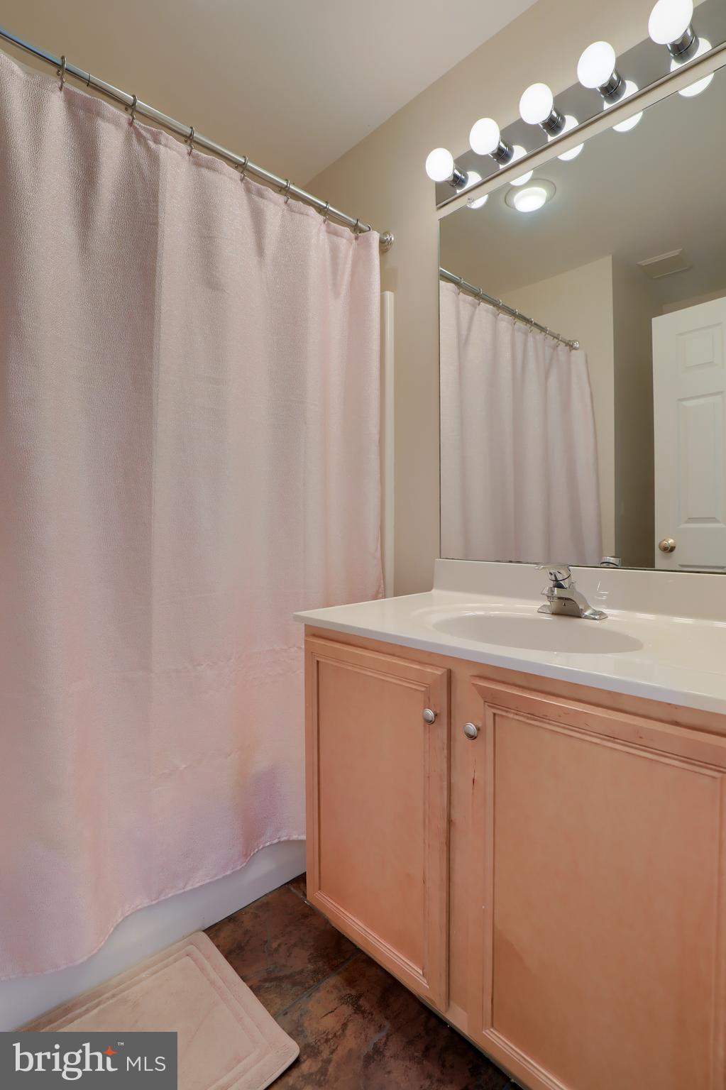 1204 Brighton Avenue Lititz, PA 17543 - Photo 20 of 37