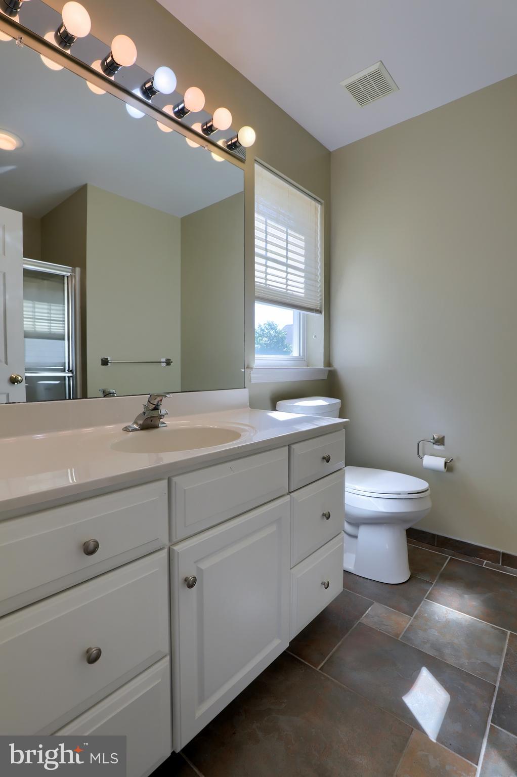 1204 Brighton Avenue Lititz, PA 17543 - Photo 23 of 37