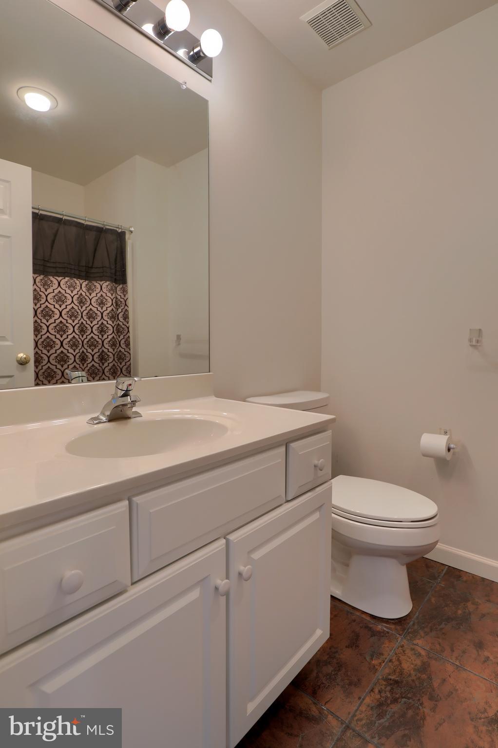 1204 Brighton Avenue Lititz, PA 17543 - Photo 26 of 37