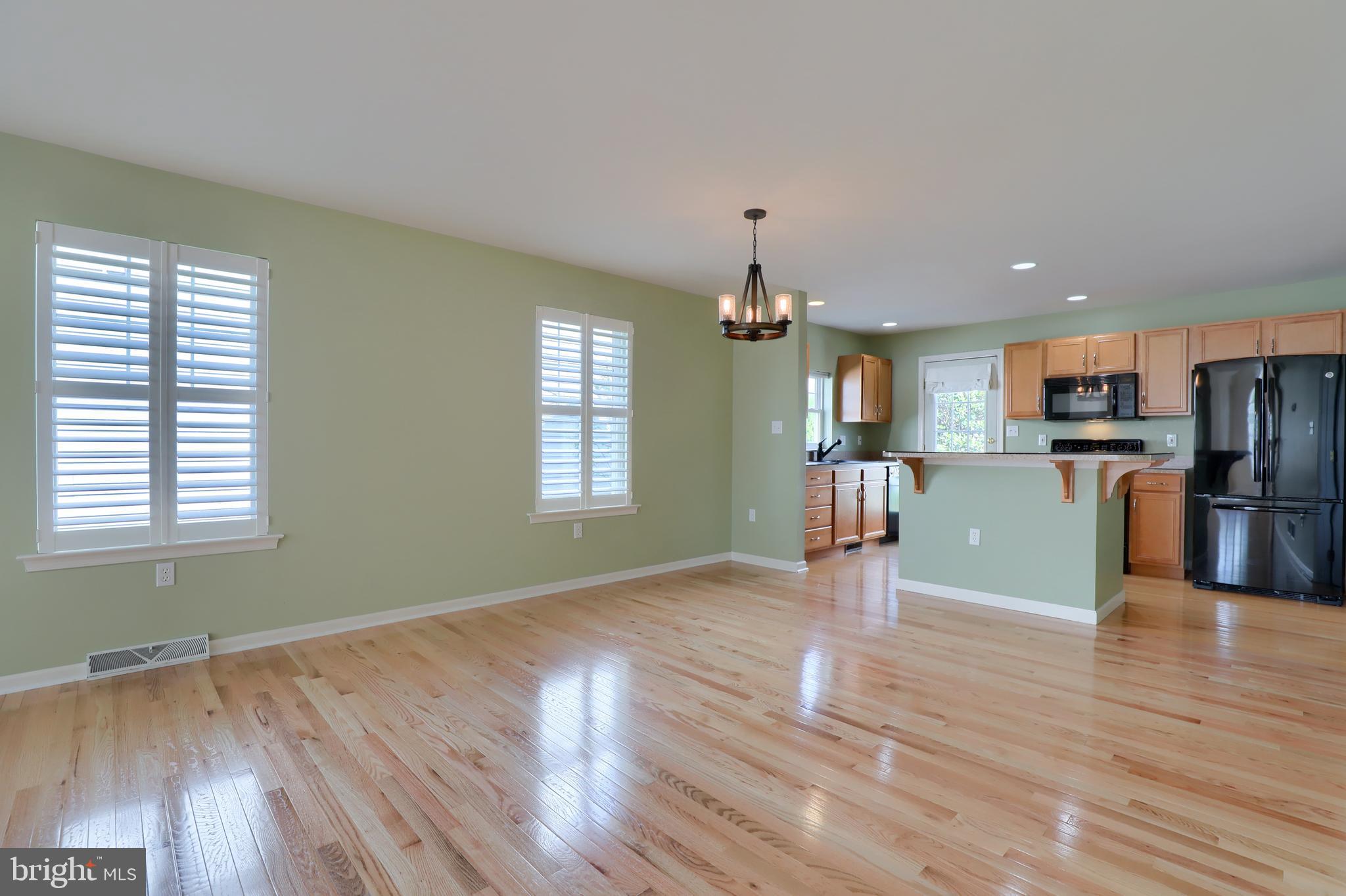 1204 Brighton Avenue Lititz, PA 17543 - Photo 10 of 37
