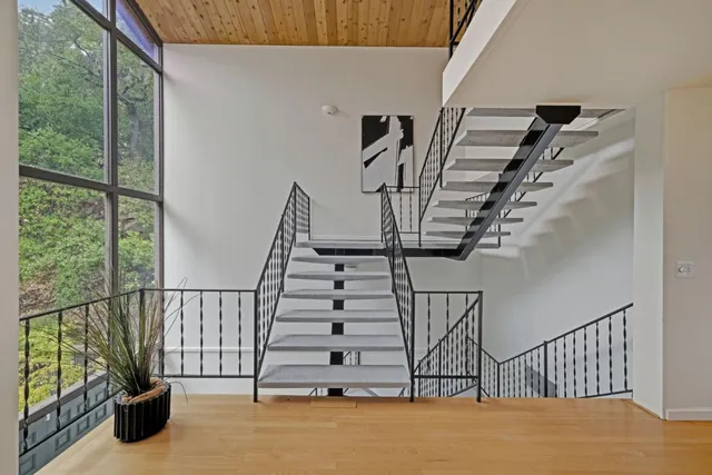 $3,395,000 | 435 Golden Oak Drive, Portola Valley, CA 94028