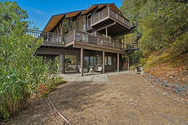 $3,395,000 | 435 Golden Oak Drive, Portola Valley, CA 94028