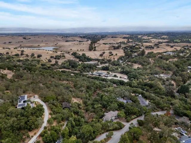 $3,395,000 | 435 Golden Oak Drive, Portola Valley, CA 94028