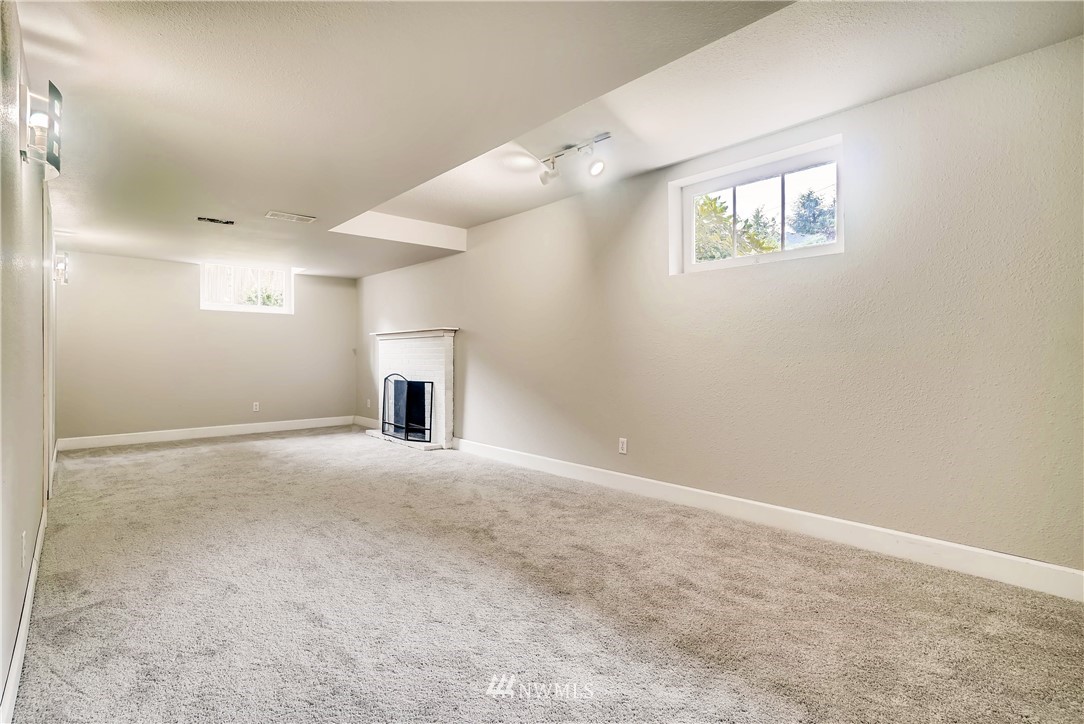 20203 Filbert Drive Bothell, WA 98012 - Photo 18 of 22