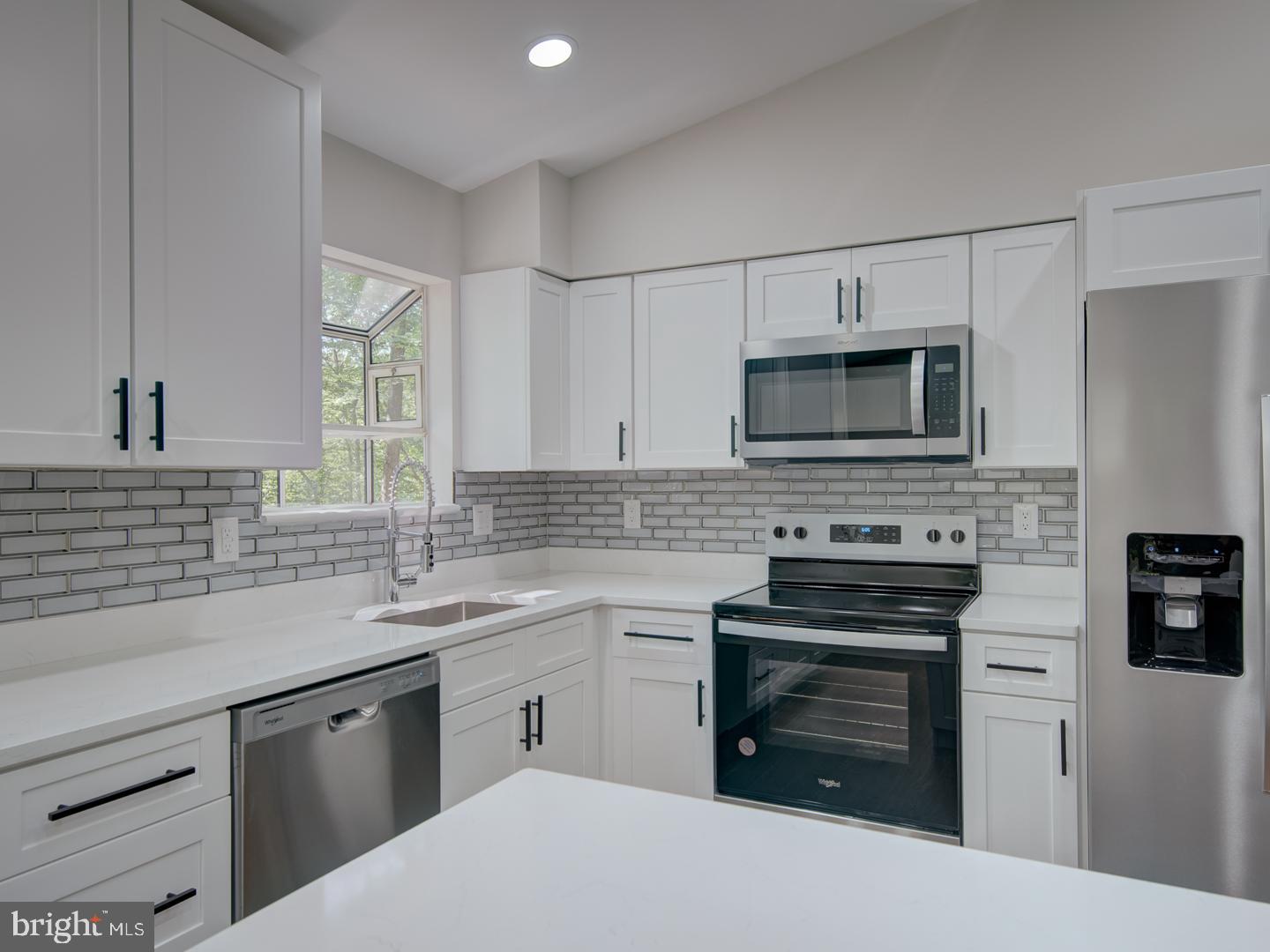 323 Maverick Road Lusby, MD 20657 - Photo 18 of 64