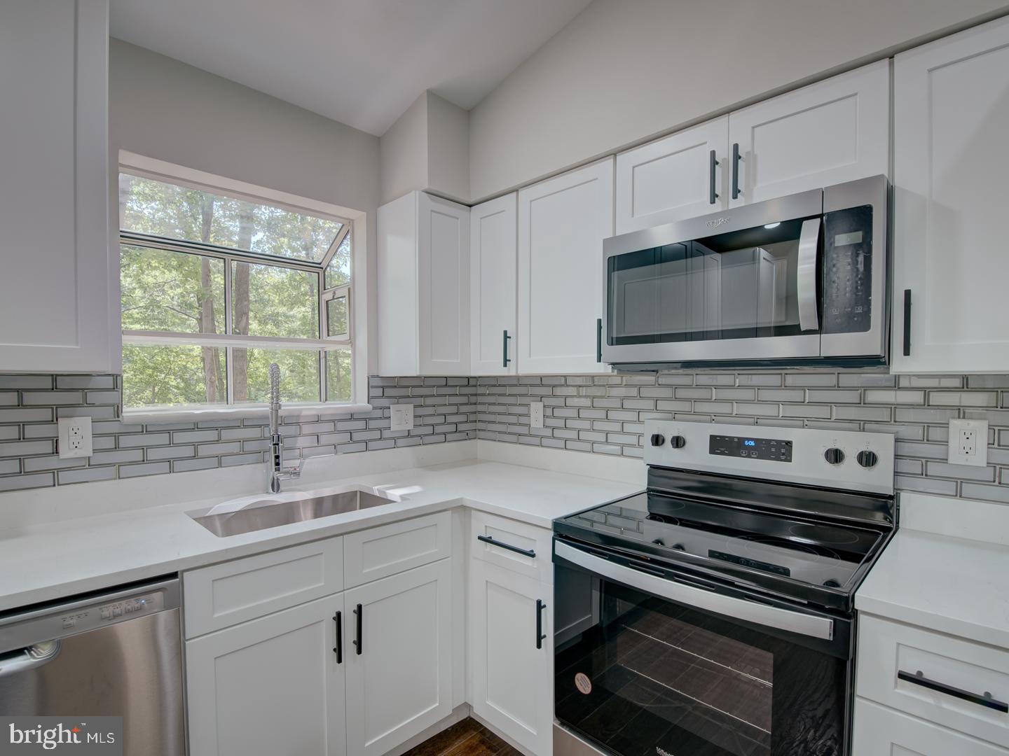 323 Maverick Road Lusby, MD 20657 - Photo 21 of 64