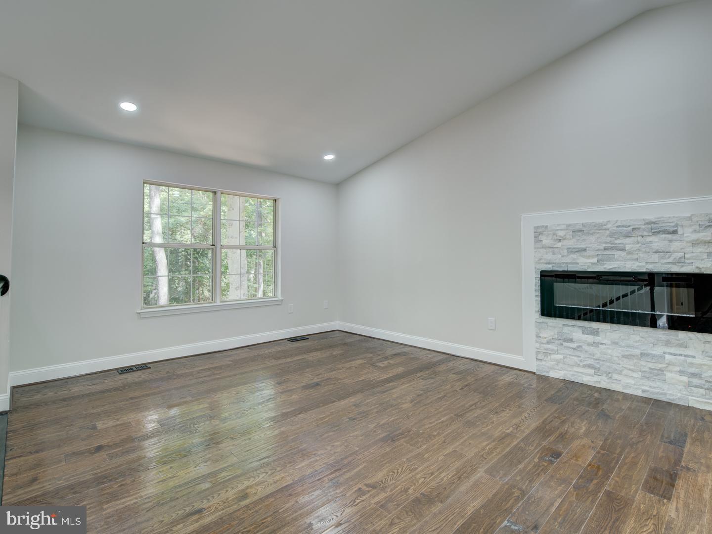 323 Maverick Road Lusby, MD 20657 - Photo 8 of 64