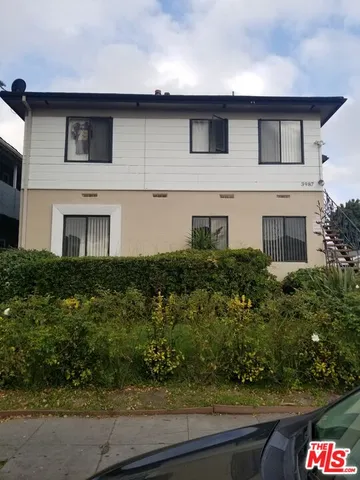 $2,300 | 3987 Denker Avenue, Unit 6, Los Angeles, CA 90062