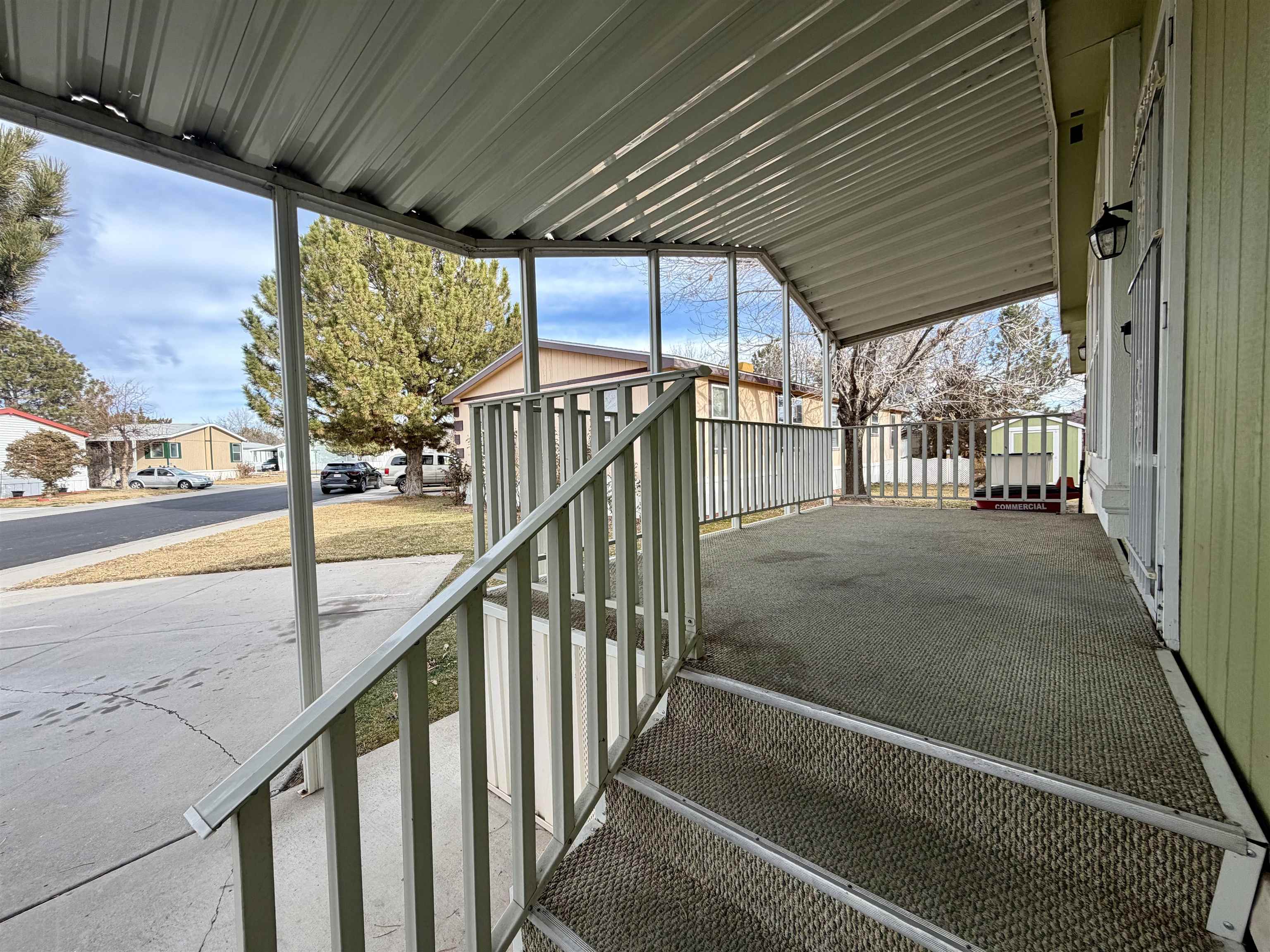435 32 Road, Unit 480 Clifton, CO 81520 - Photo 4 of 23 a view of a porch