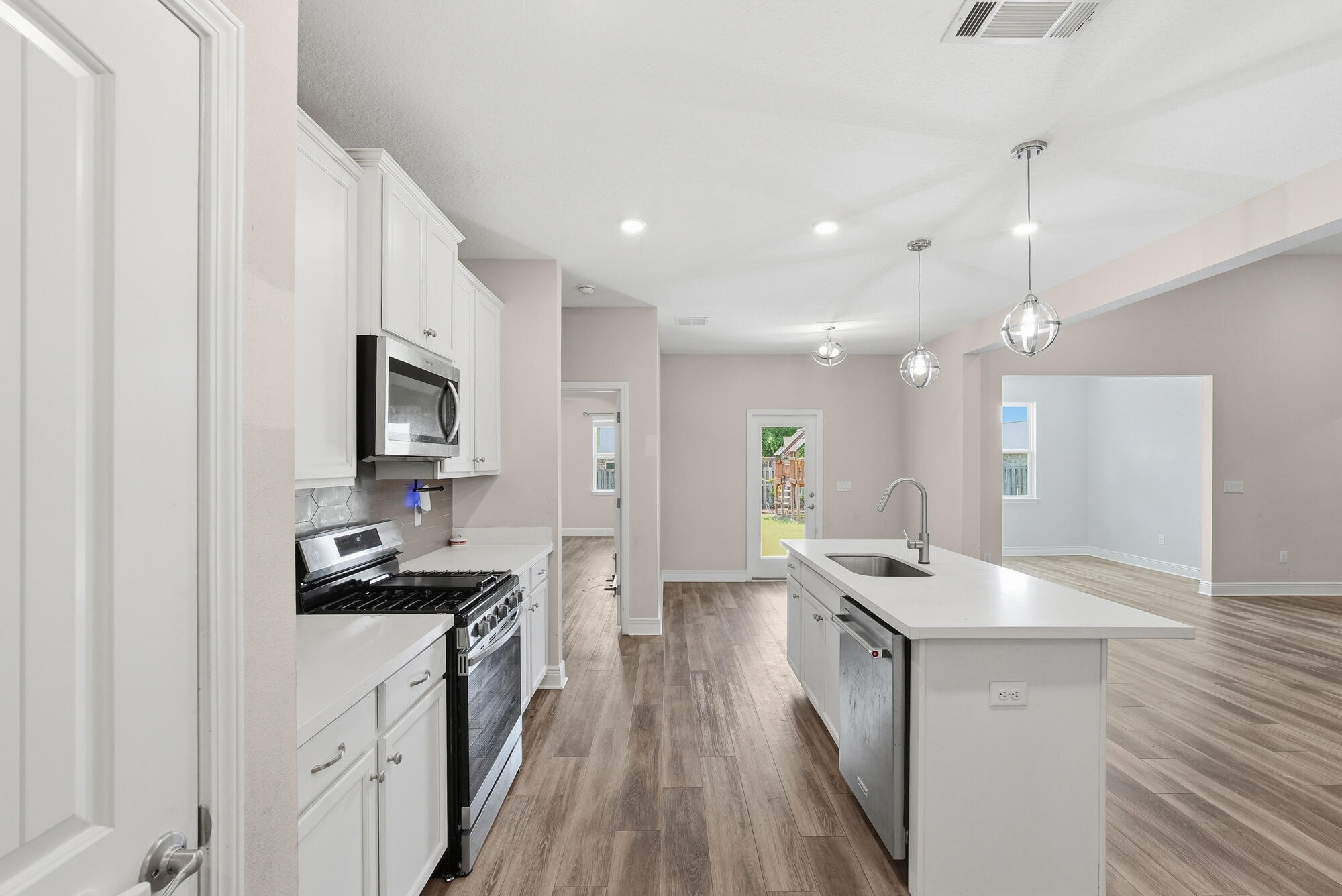 322 Sweet Tea Lane Freeport, FL 32439 - Photo 19 of 60 19