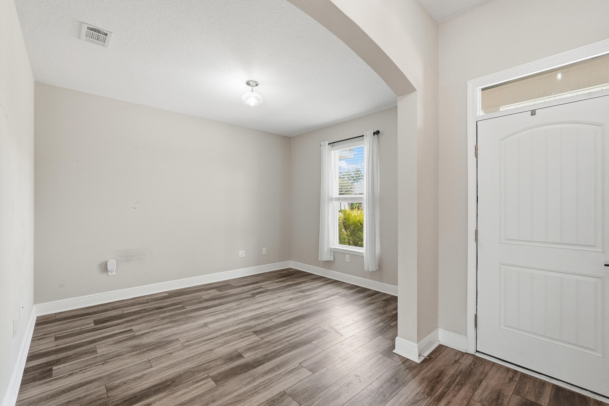 322 Sweet Tea Lane Freeport, FL 32439 - Photo 6 of 60 6