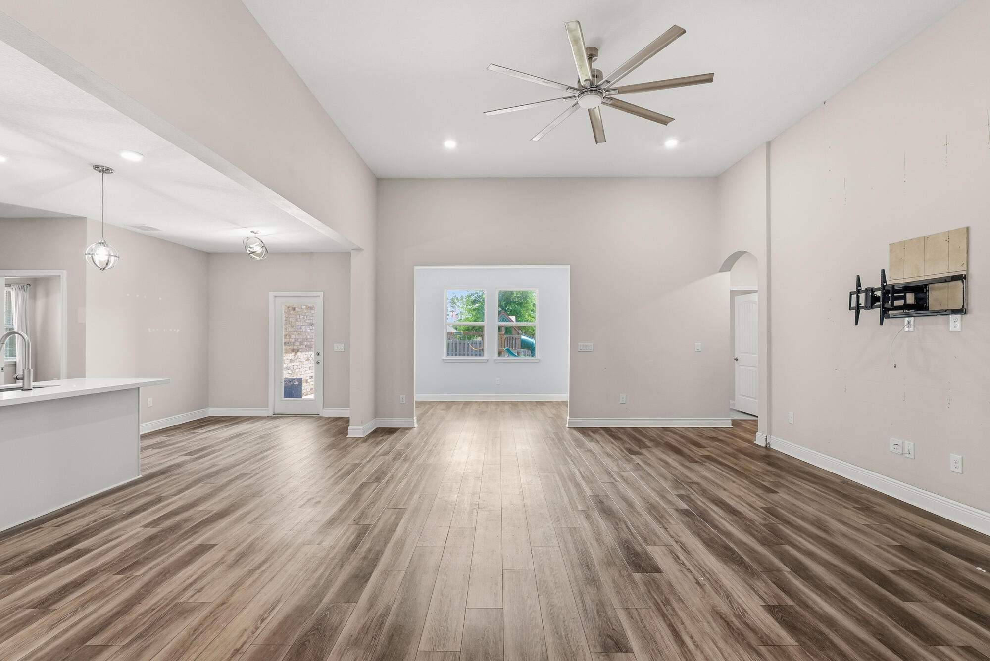 322 Sweet Tea Lane Freeport, FL 32439 - Photo 10 of 60 10