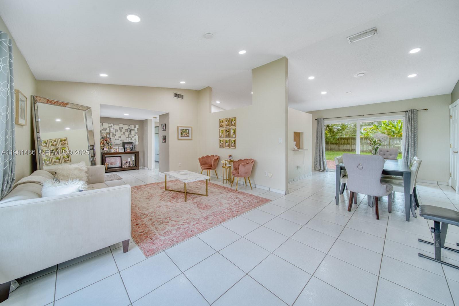 10860 Southwest 124th Road Miami, FL 33176 - Photo 7 of 48 Photo 7