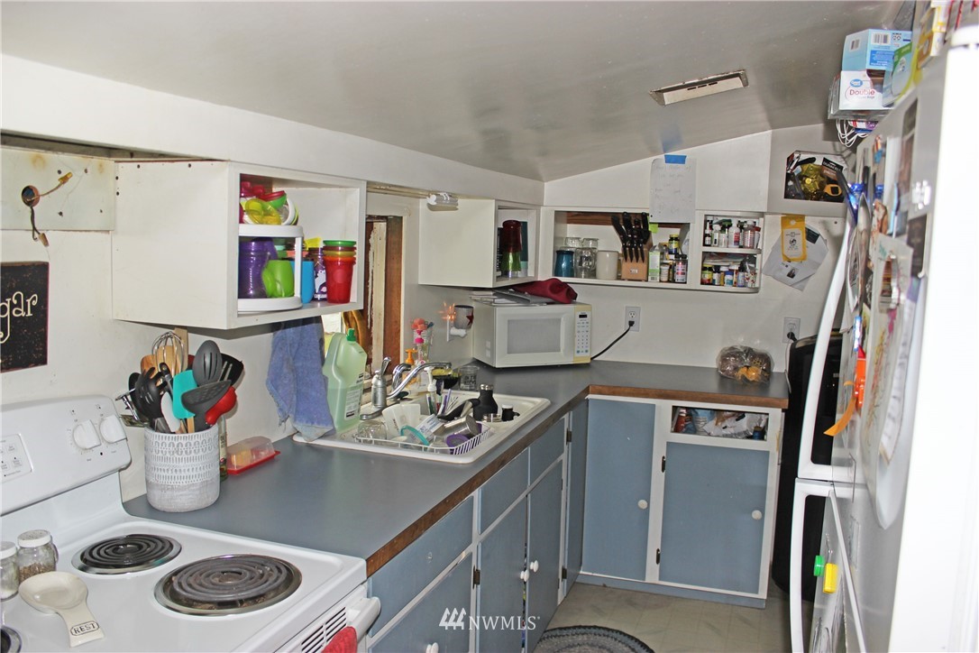 9931 James Road Southwest Rochester, WA 98579 - Photo 22 of 28