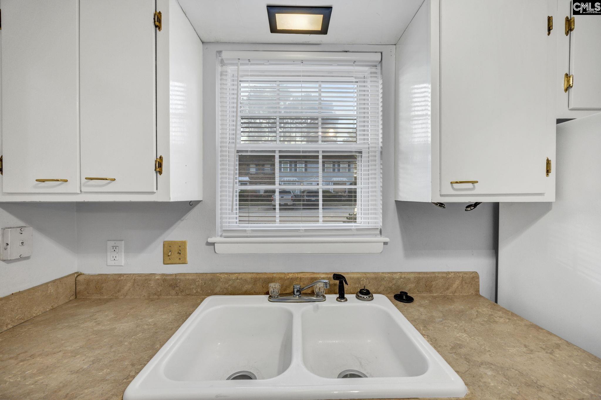 1709 Grays Inn Road Columbia, SC 29210 - Photo 9 of 30