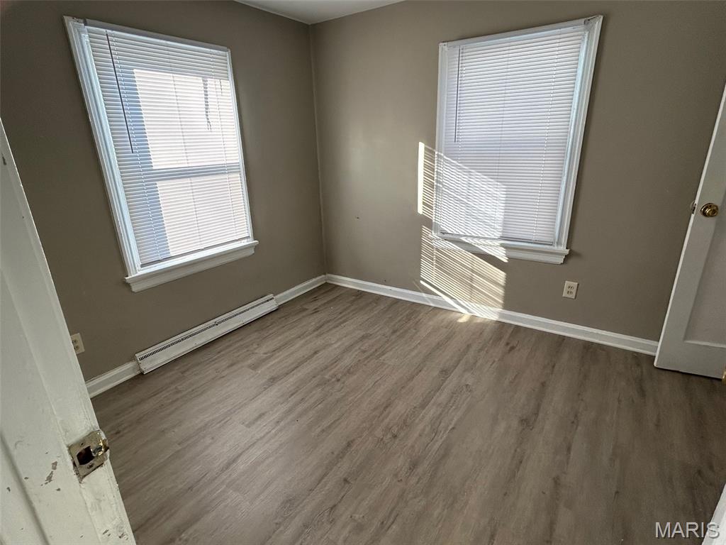 6242 Garfield Avenue Berkeley, MO 63134 - Photo 2 of 8