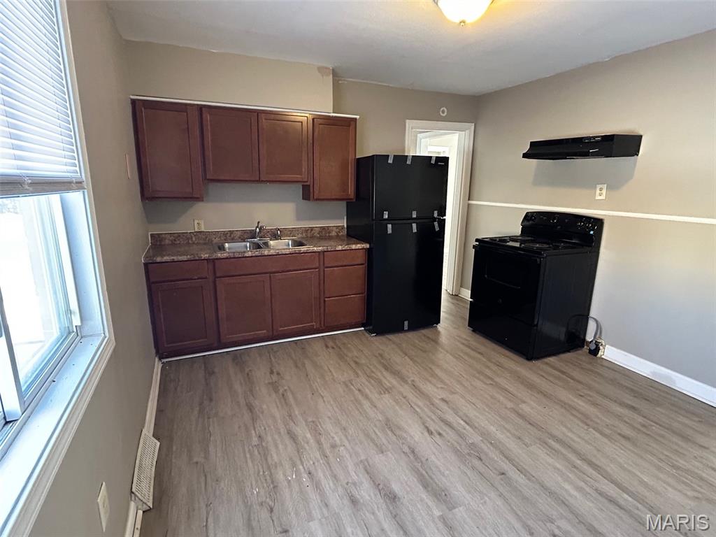 6242 Garfield Avenue Berkeley, MO 63134 - Photo 7 of 8