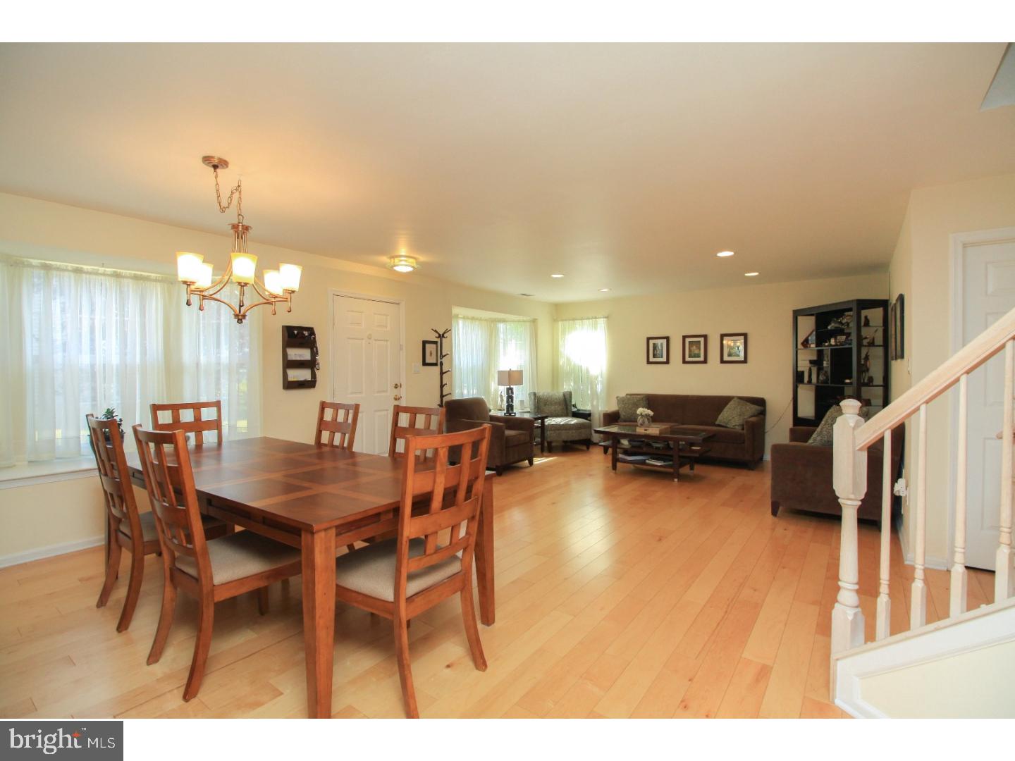 21 Stokes Road Mount Laurel, NJ 08054 - Photo 9 of 24 Dining Room