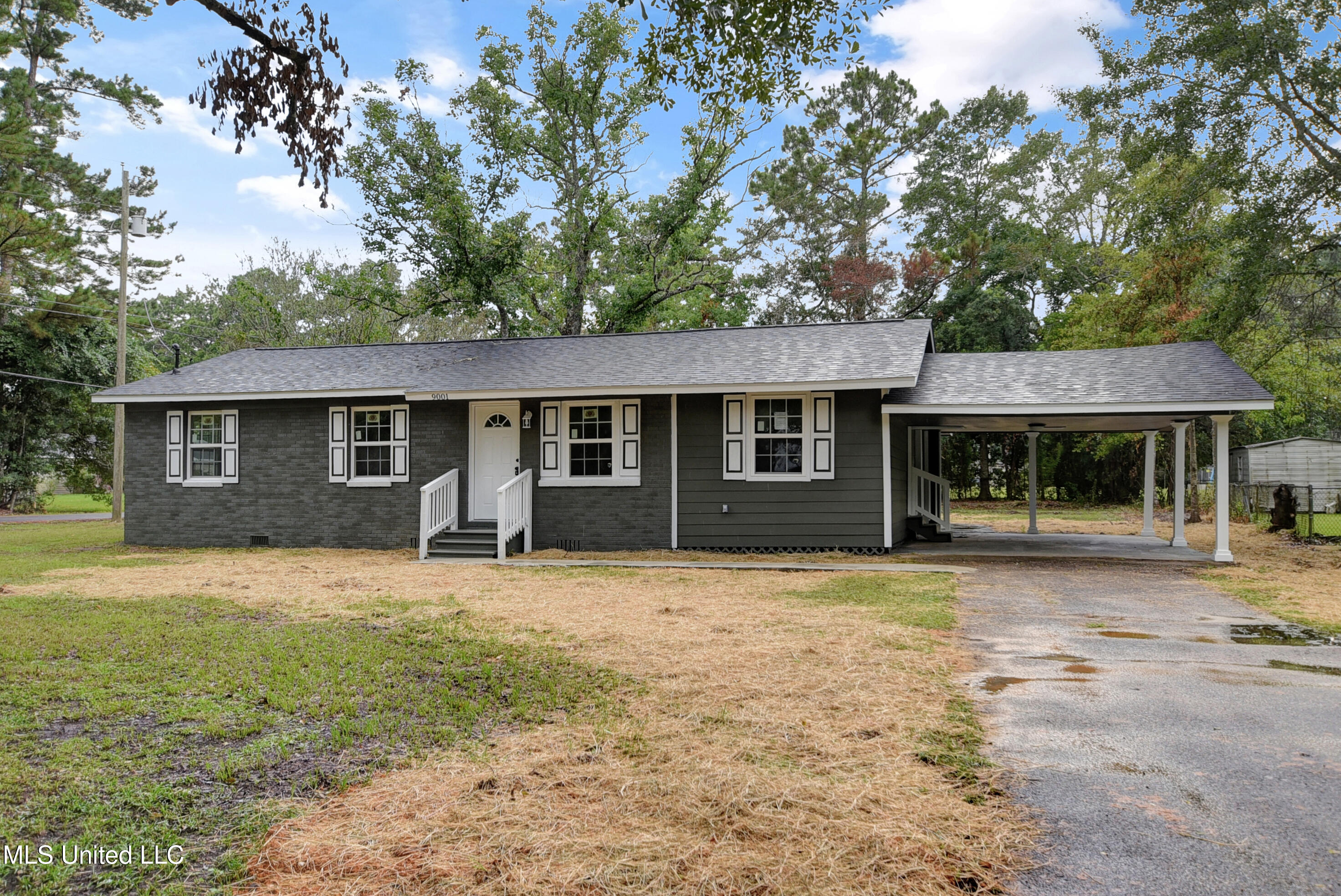 9001 Graham Road Moss Point, MS 39562 - Photo 1 of 16 DSC_0001