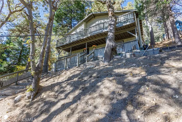 $295,000 | 712 Old Toll Road, Twin Peaks, CA 92391
