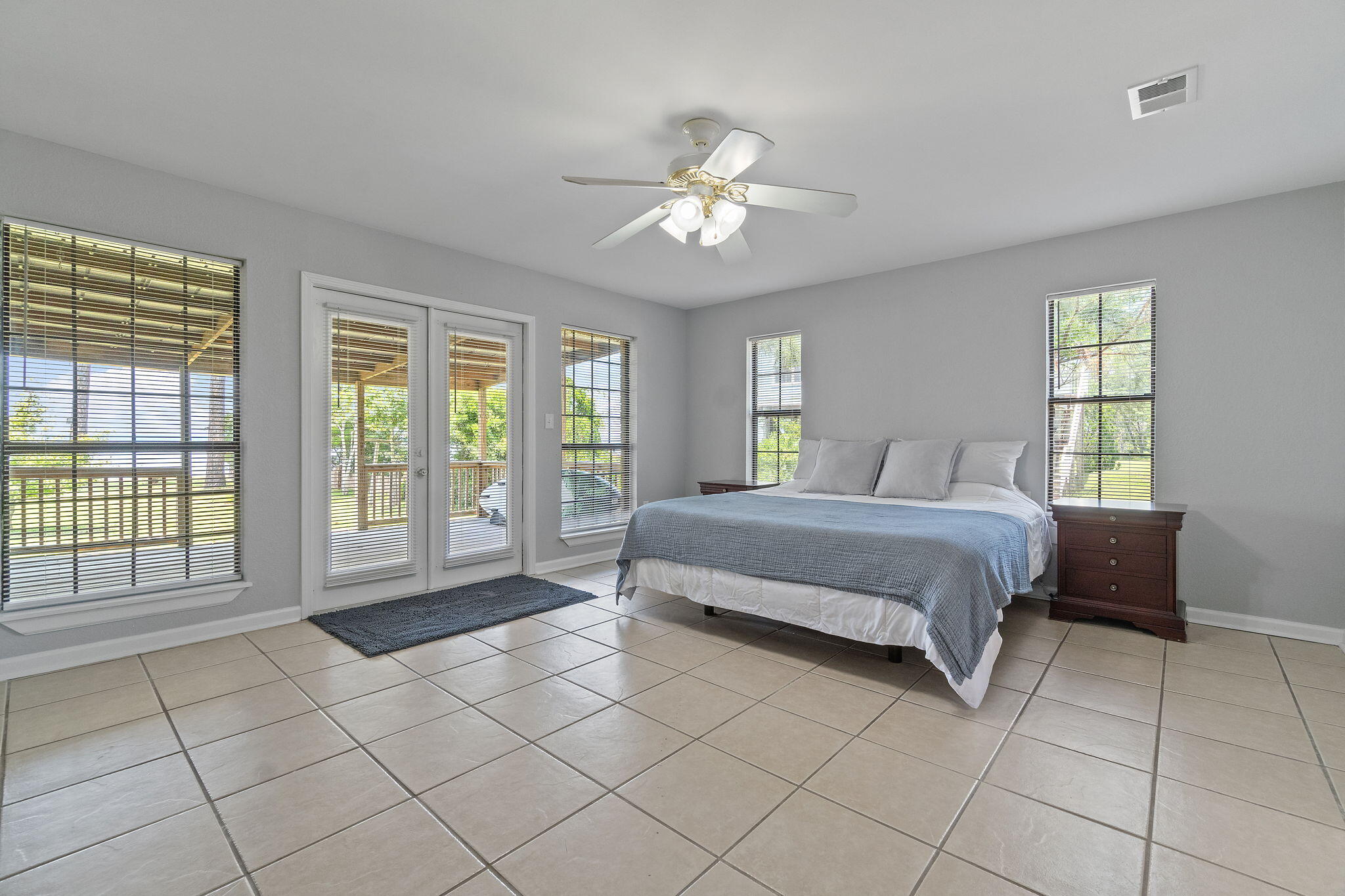 933 Dolphin Road Milton, FL 32583 - Photo 19 of 75 Master Suite