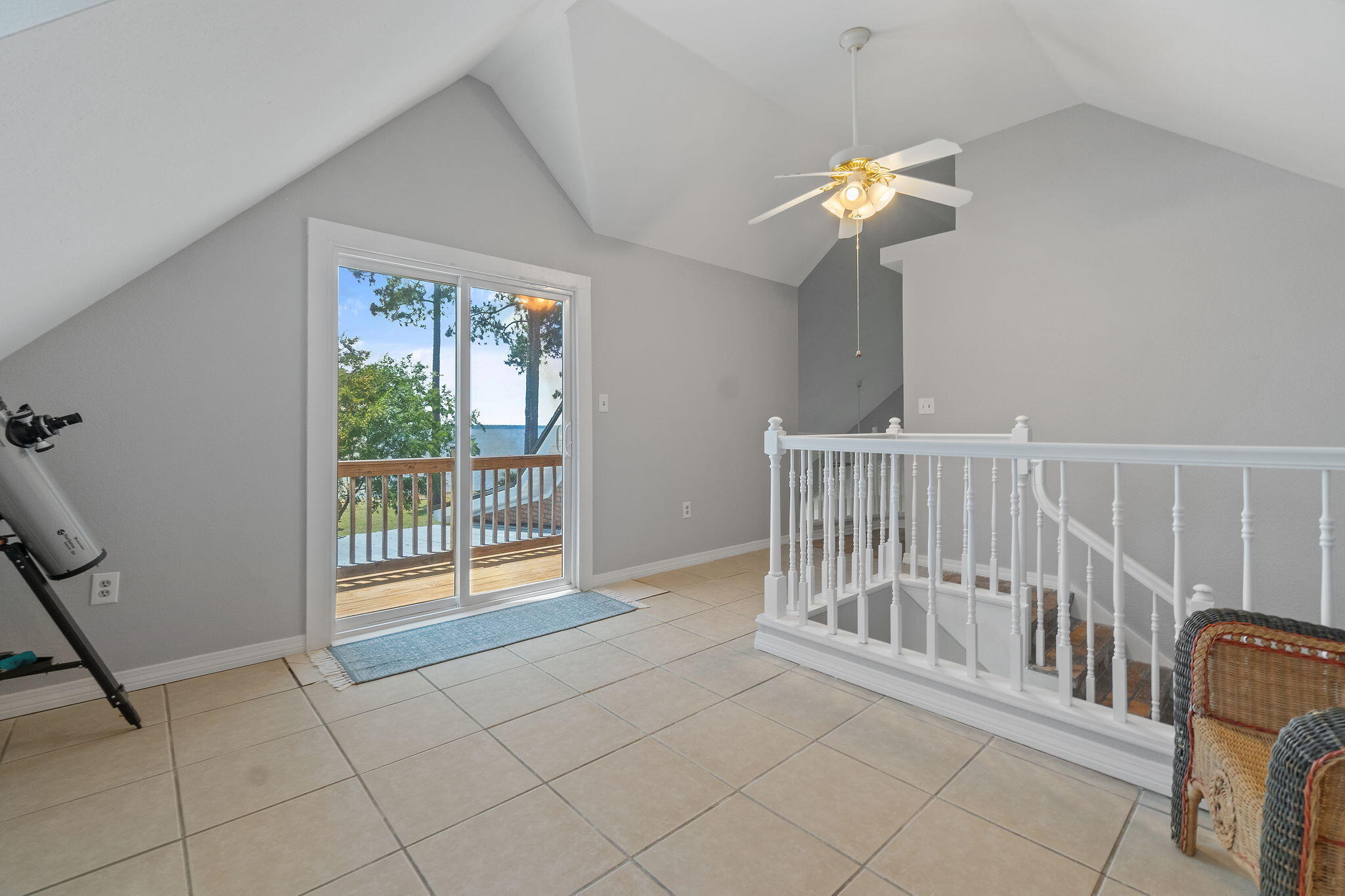 933 Dolphin Road Milton, FL 32583 - Photo 32 of 75 Landing