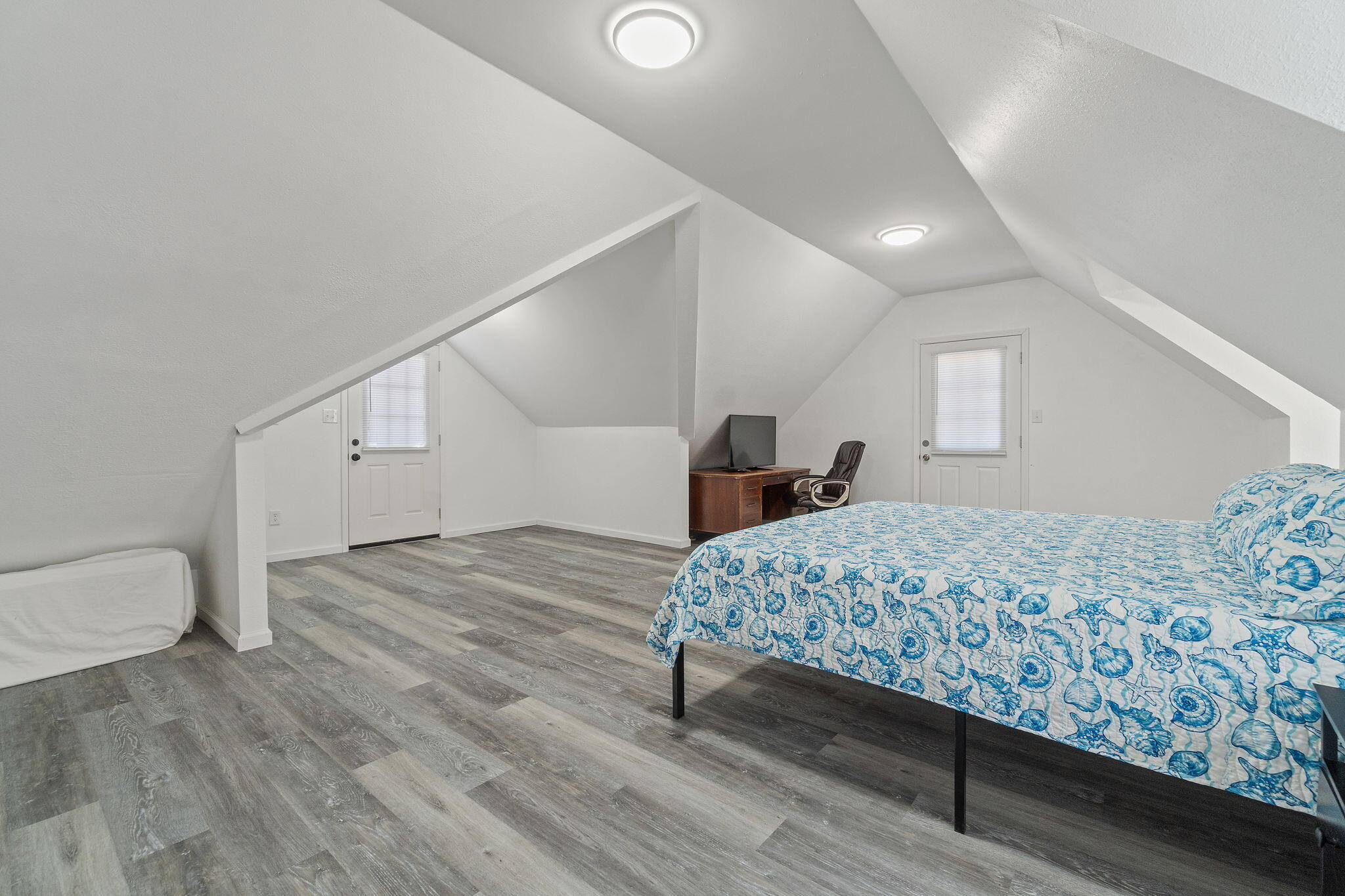 933 Dolphin Road Milton, FL 32583 - Photo 51 of 75 Additional Bedroom