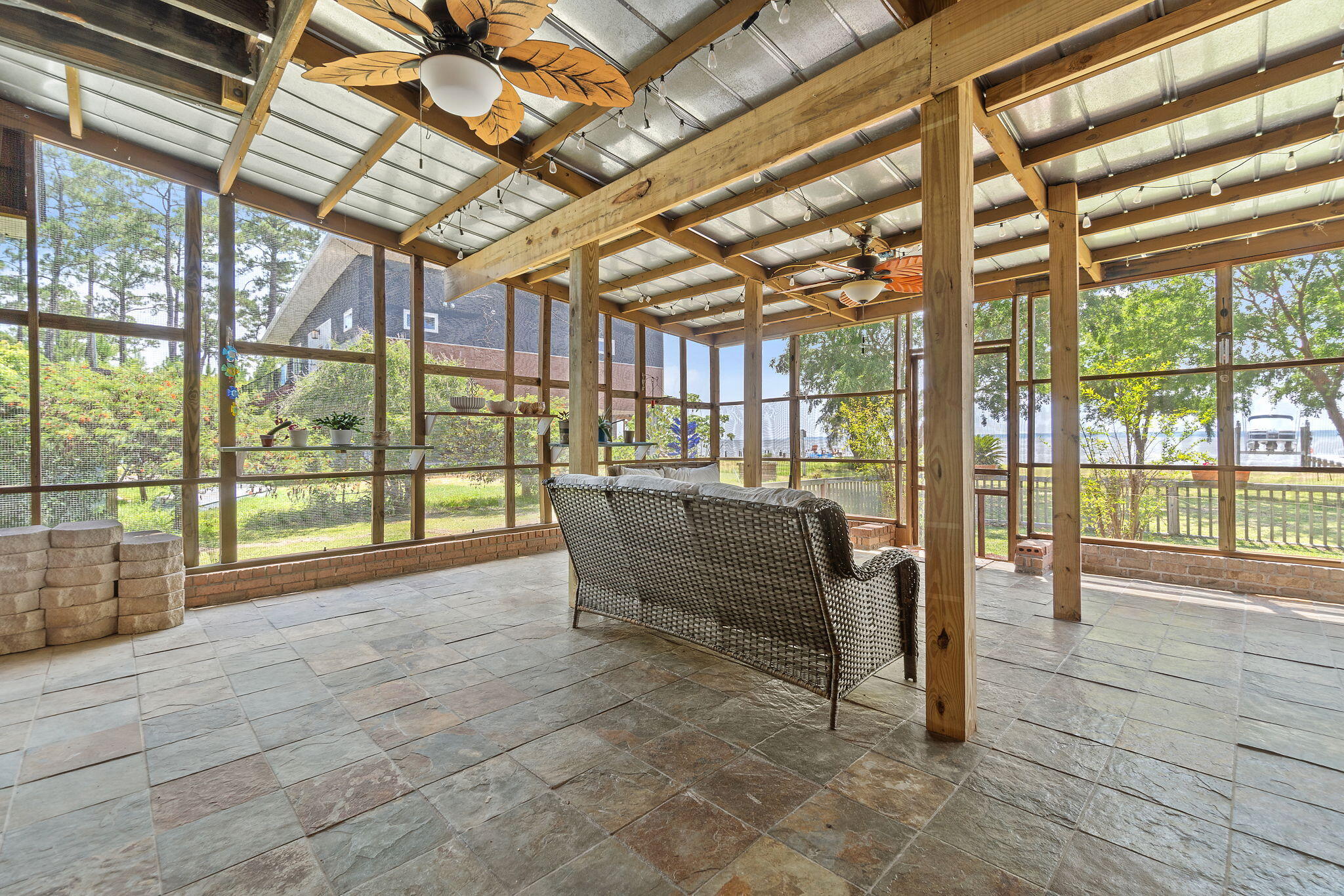 933 Dolphin Road Milton, FL 32583 - Photo 53 of 75 Back Porch